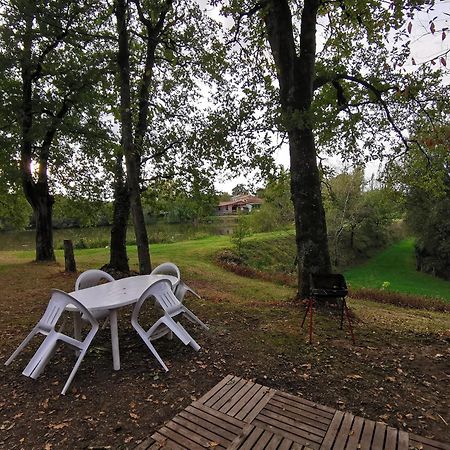Camping De La Chagnee Saint-Aubin-le-Cloud Room photo